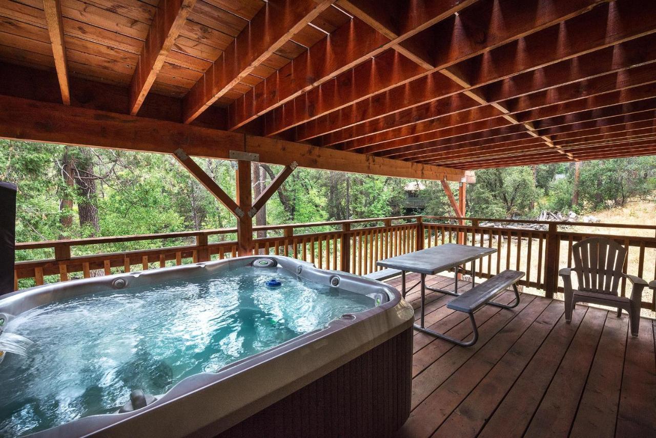 Вилла Sierra Springs Окхерст Экстерьер фото