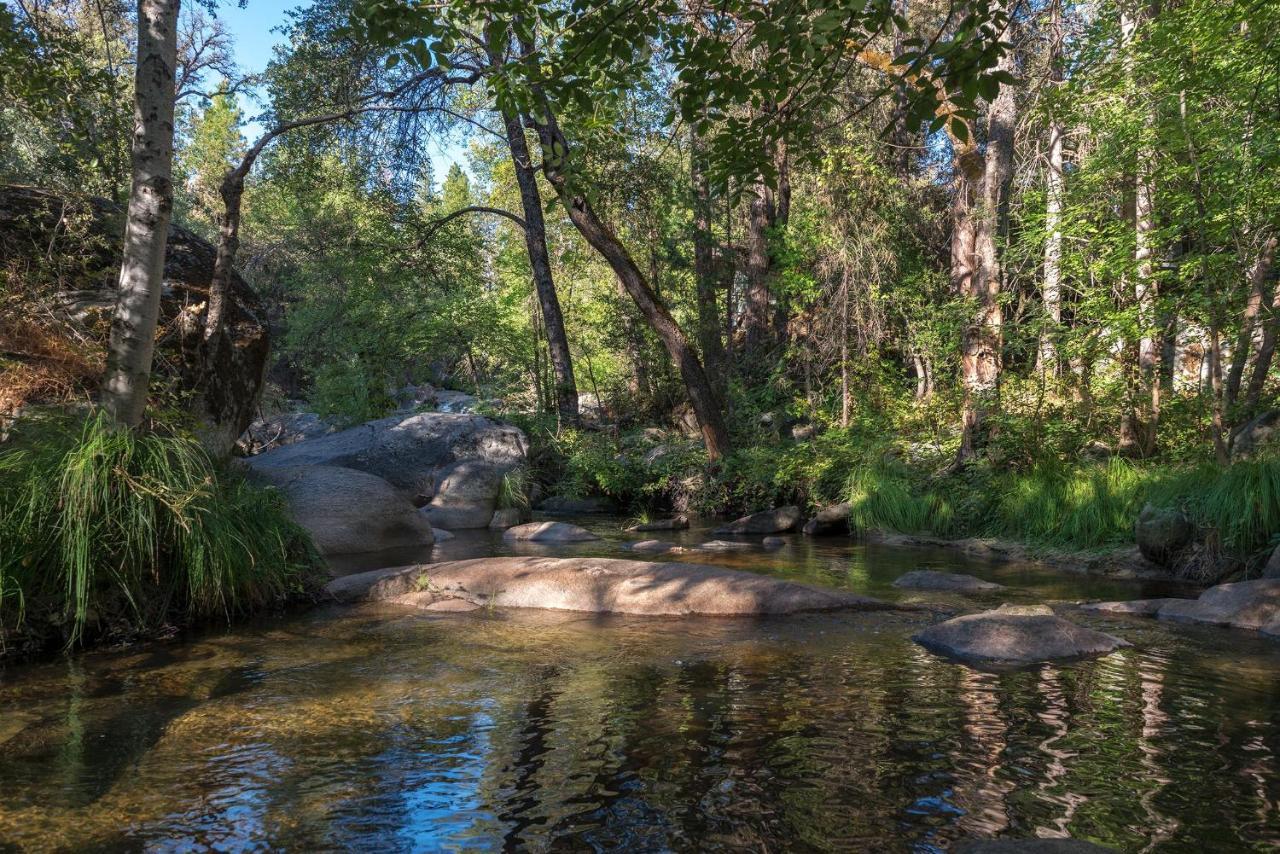 Вилла Sierra Springs Окхерст Экстерьер фото